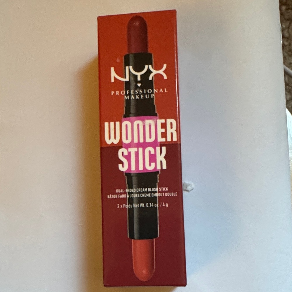NYX Wonder Stick Dual-Ended Blush in Red and Pink